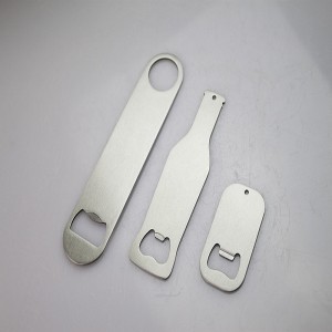 marchio su misura Ghisa barra di metallo Mulifunction Beer Bottle Opener Bar Lama